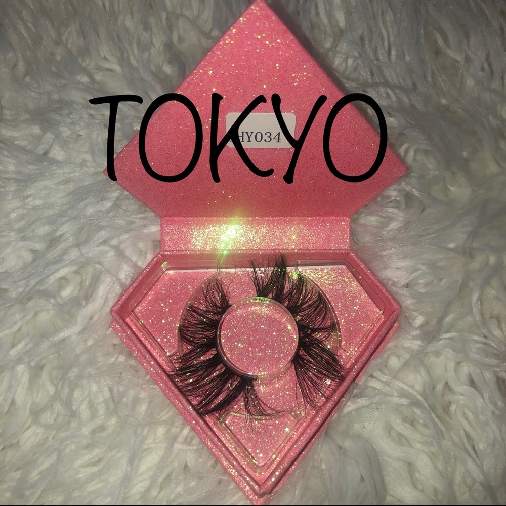 “TOKYO” MINK EYELASHES